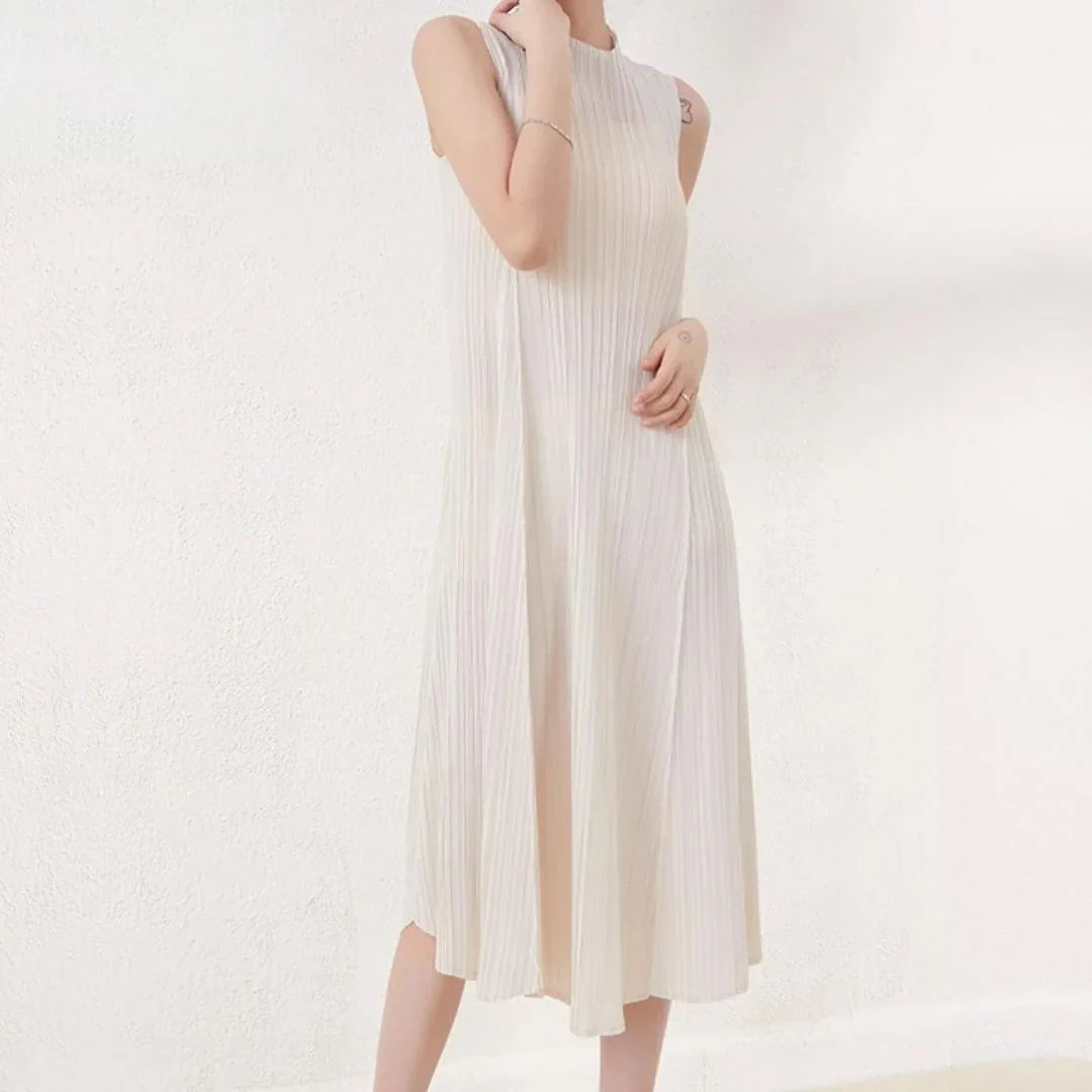Pleated Clothes