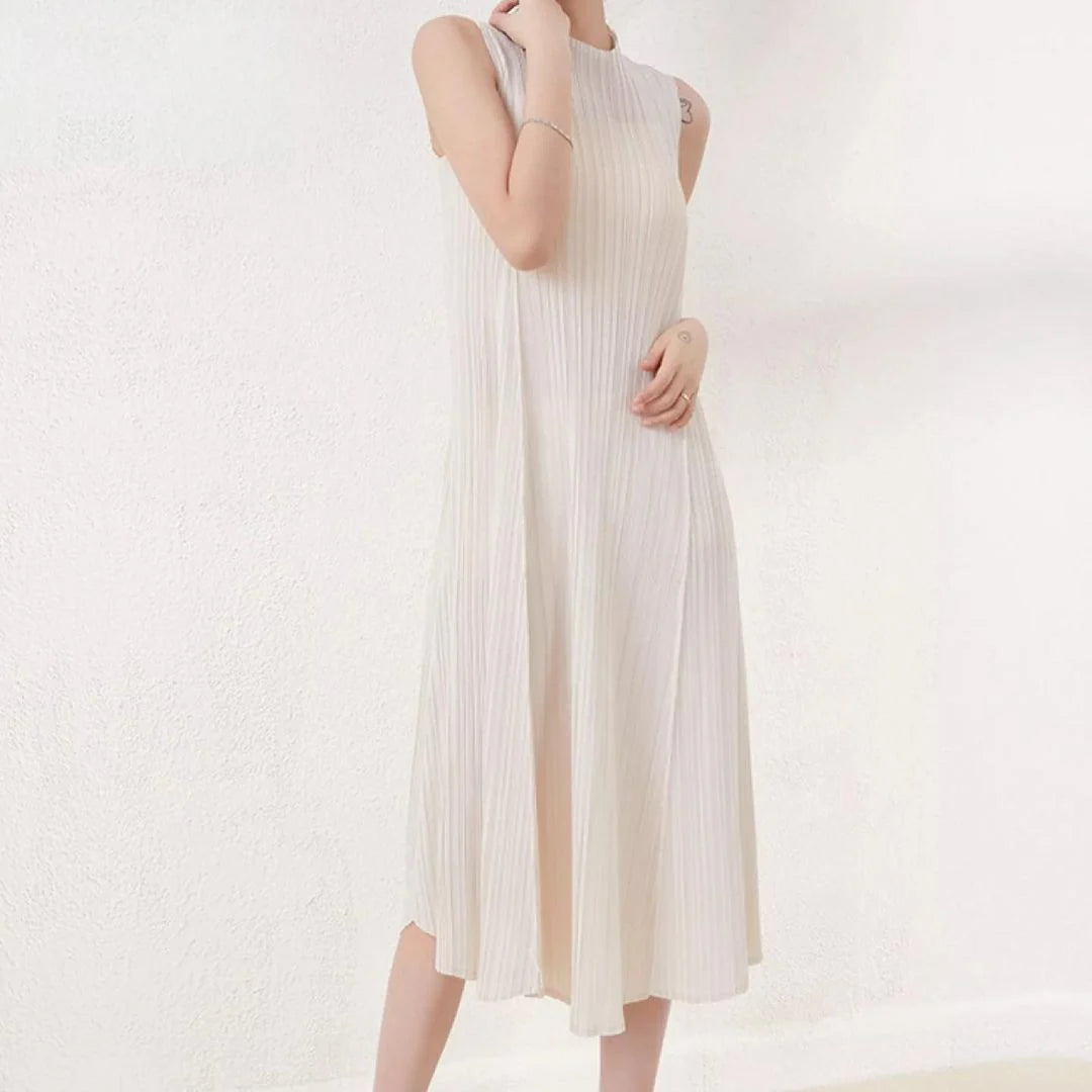 Lily Pleated Dress