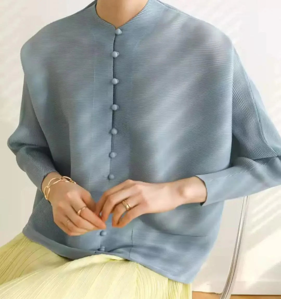 Gilla Pleated Top/Coat