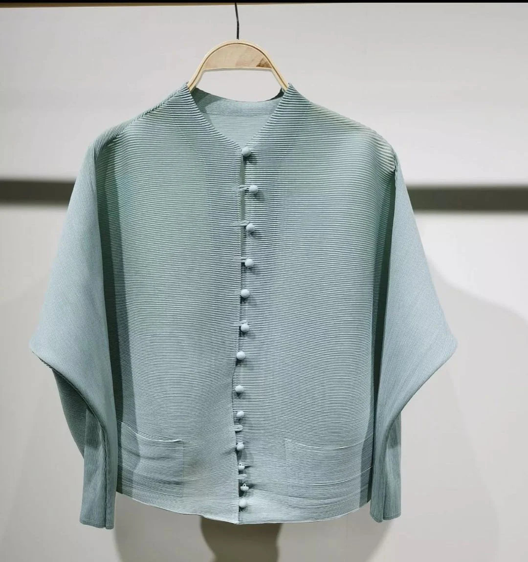 Gilla Pleated Top/Coat