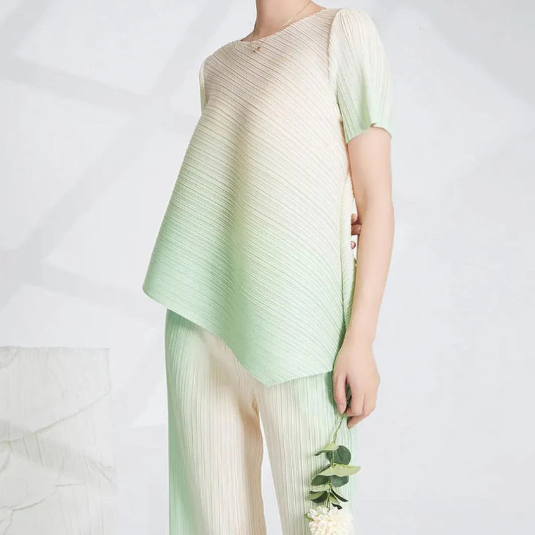 Arji Pleated Top