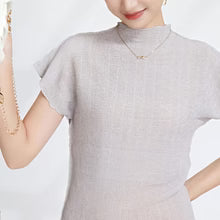 Feriole Pleated Top